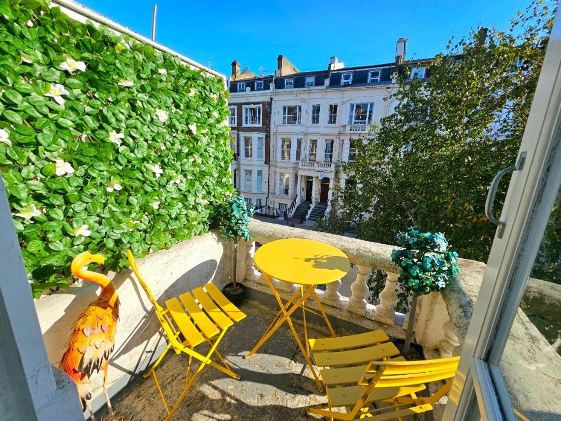 Apartament Charming With Private Balcony, On 1st Floor, With 2 Bathrooms, 3 Min Walk To Earl's Court Station *
